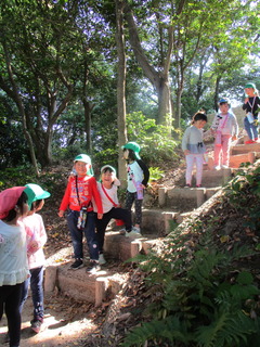 さ 山道を大冒険!.JPG